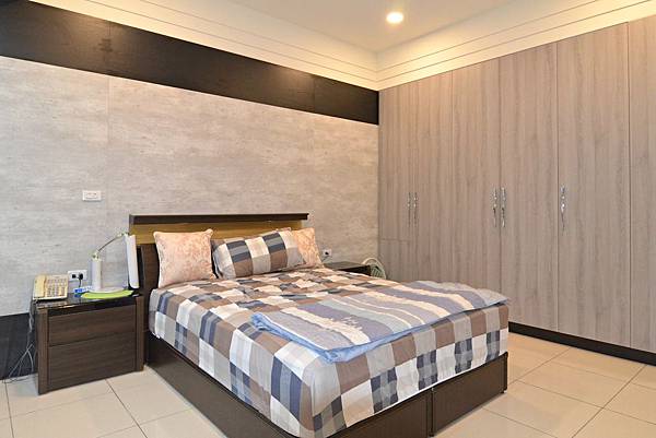 LEE_1426.JPG LEE_1426.JPG