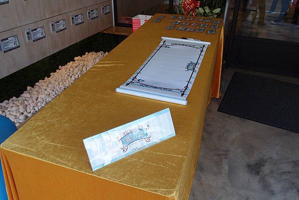 媽啊---一群正妹在86小舖士林店玩瘋了!! (3).jpg