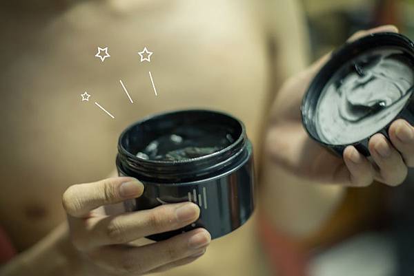 HANAKA黑炭長_拔粉刺