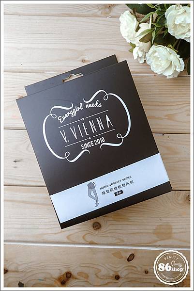 穿搭_褲襪_絲襪_顯瘦_發熱衣 (3).jpg