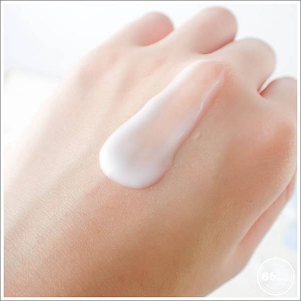 保濕乳液_化妝水_膜法花園_潔顏粉_洗顏粉 (19).jpg