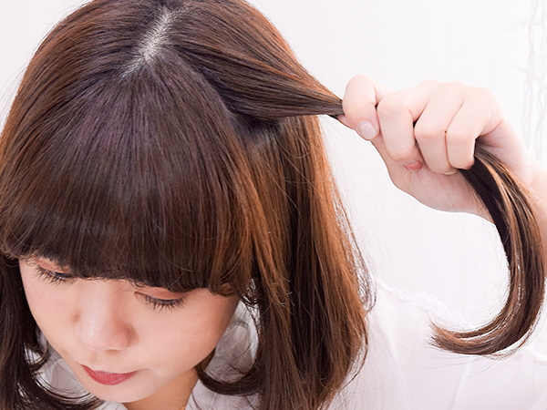 短髮造型教學 離子夾電捲棒使用方法 電捲棒怎麼用短髮 包柏頭造型 短髮怎麼整理