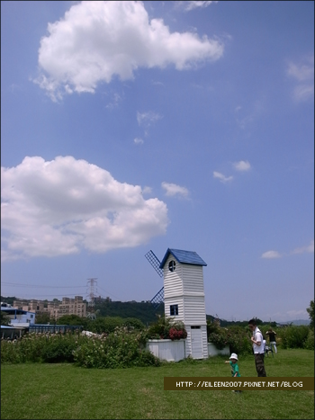 980612_01.jpg 980612_01.jpg
