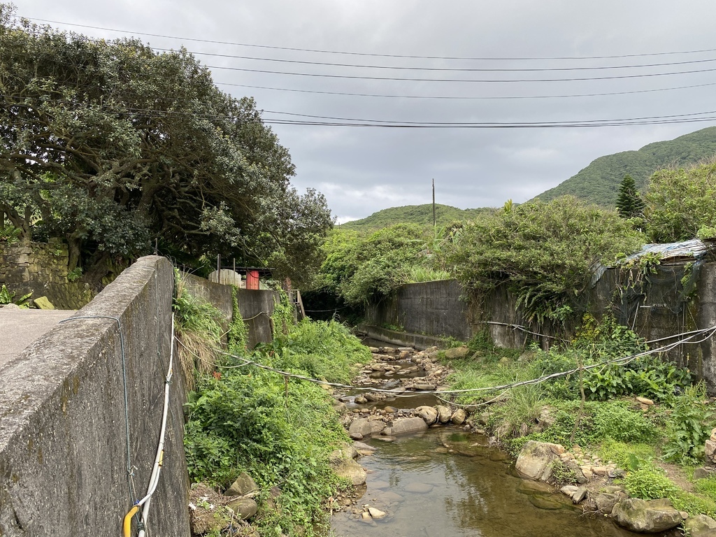 【新北貢寮】東北角卯澳漁村，百年石頭屋－吳家樓仔厝ｘ提籃觀音