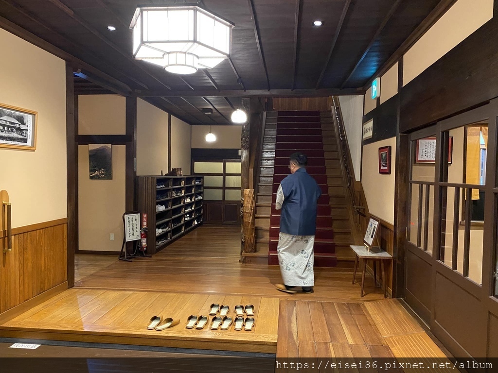 青森｜東北千年秘湯【蔦温泉旅館】蔦沼旁、近奧入瀨溪流