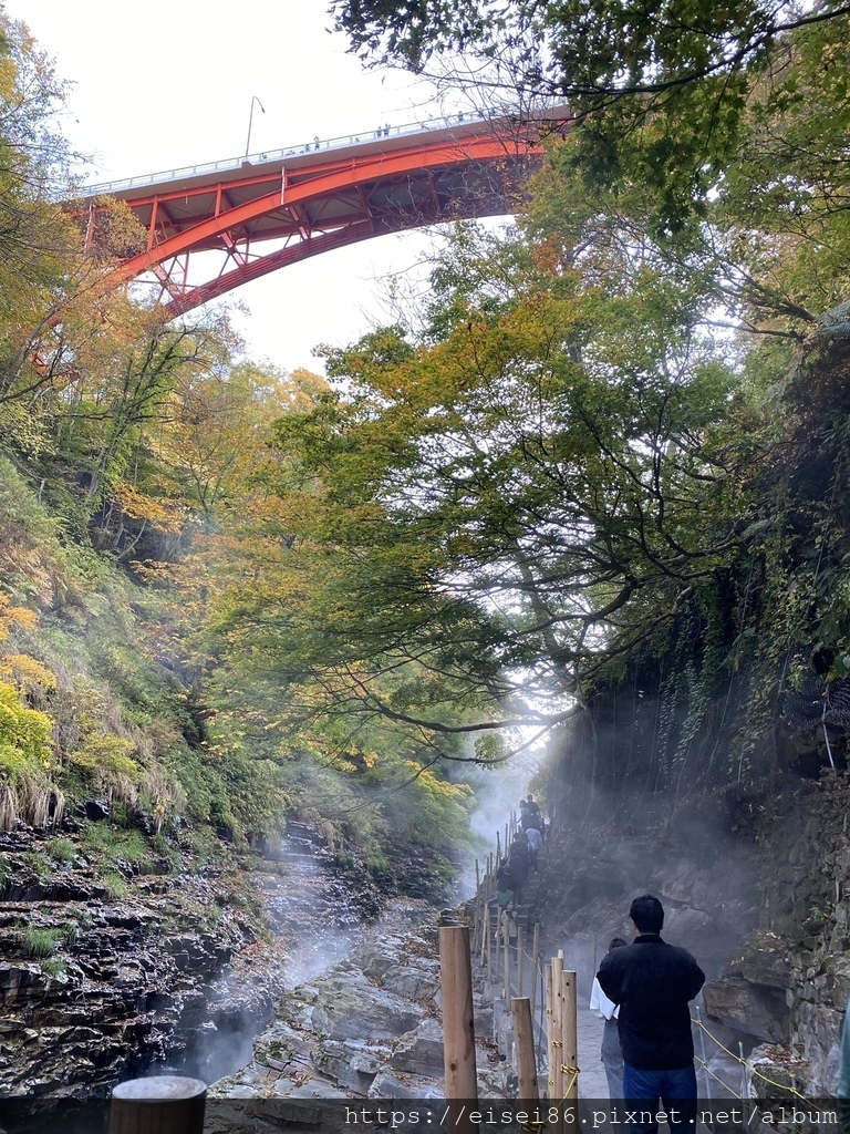 ★紅葉東北D4★角館武家屋敷ｘ抱返溪谷ｘ小安峽大噴湯ｘ須川高