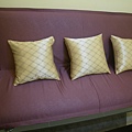 最愛的紫色沙發