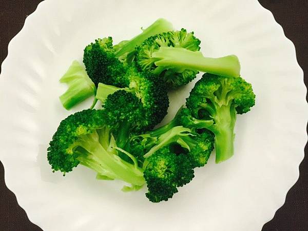 苡璉私廚 愛妻便當 奶油牛肉 胡麻醬拌花椰菜 炒青菜 Elaine流璉忘返 痞客邦 苡璉私廚 愛妻便當 奶油牛肉 胡麻醬拌花椰菜 炒青菜 Elaine流璉忘返 痞客邦