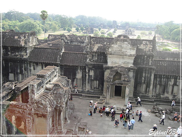 060503_22Angkor Wat.jpg