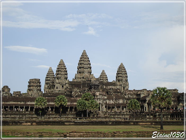 060503_24Angkor Wat.jpg