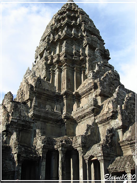 060503_21Angkor Wat.jpg