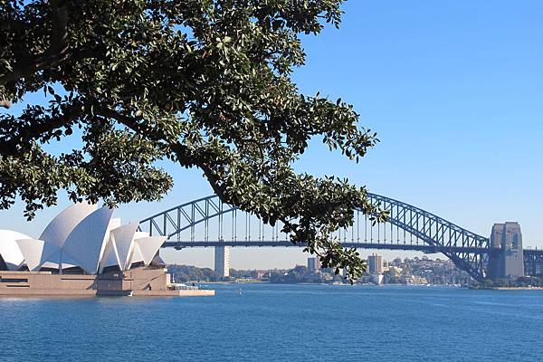 6-2014.06.16-mrs.MACQUARIE'S chair (8)