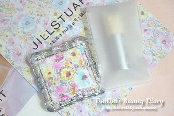 Jill Stuart 甜心愛戀顏彩盤N(粉漾雪舞) #12Blooming Garden