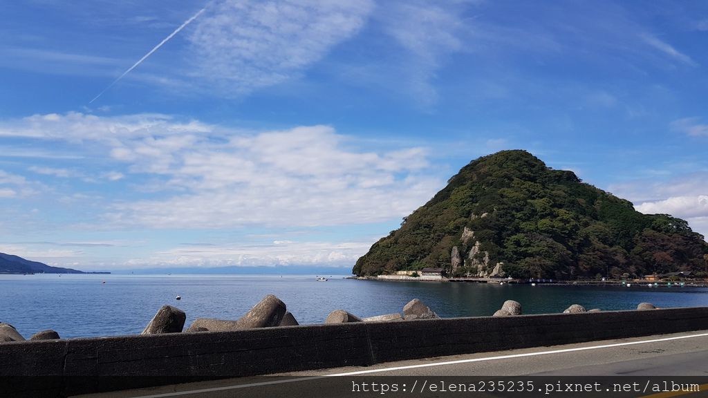 案內所三津水族館安田屋_181123_0003.jpg