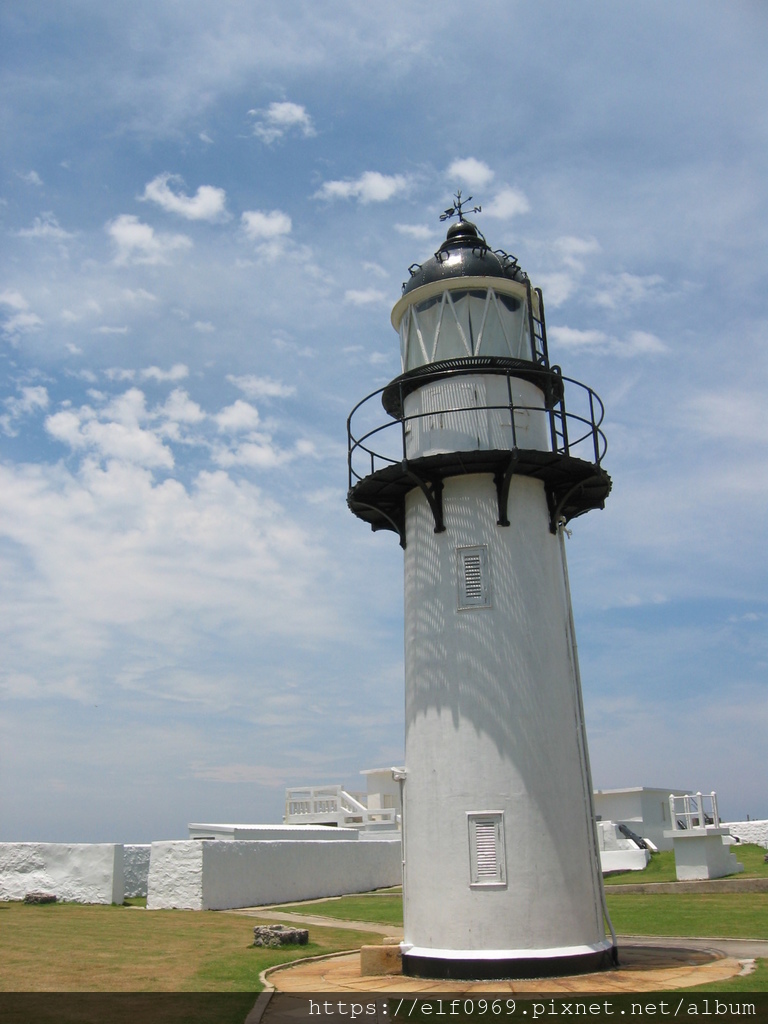 75 台灣澎湖漁翁島燈塔(西嶼燈塔) 2006.08.02.JPG