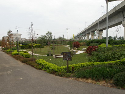 02.jpg 02.jpg