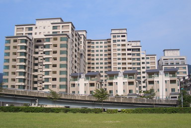 09.jpg 09.jpg