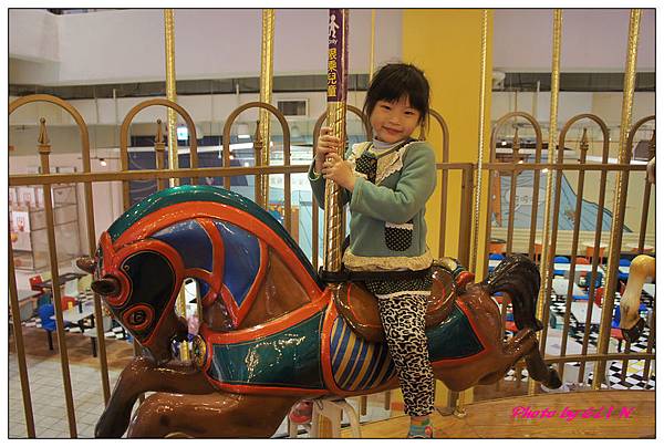 1021229-義大世界遊樂園-1.jpg