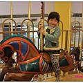 1021229-義大世界遊樂園-1.jpg