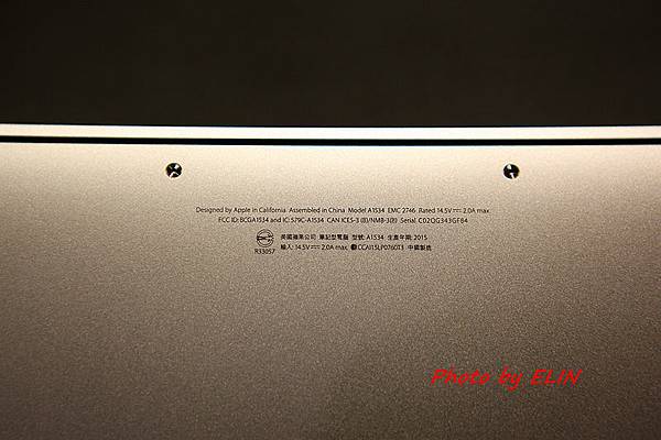 1050122-Apple MacBook-16.jpg