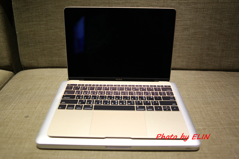 1050122-Apple MacBook-23.jpg