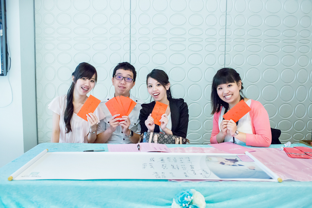 2015-05-24-12h15m53.jpg 2015-05-24-12h15m53.jpg