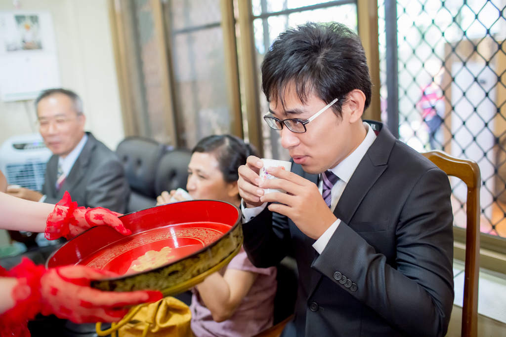 20婚攝尹林,婚攝阿斌師,婚禮紀錄,北部婚攝,中部婚攝,南部婚攝,台北婚攝,台北婚禮紀錄,台中婚攝,台中婚禮紀錄,台南婚攝,台南婚禮紀錄,高雄婚攝,高雄婚禮紀錄,台東婚攝,雲林婚攝,虎尾婚攝,優質婚攝,口碑婚攝,結婚,訂婚,教堂婚禮,教會婚禮,海外婚禮,weddingday,非常婚禮, 板原日式料理,板原,訂婚,午宴,浪漫進場,開心大合照15-09-13-10h30m37.jpg 20婚攝尹林,婚攝阿斌師,婚禮紀錄,北部婚攝,中部婚攝,南部婚攝,台北婚攝,台北婚禮紀錄,台中婚攝,台中婚禮紀錄,台南婚攝,台南婚禮紀錄,高雄婚攝,高雄婚禮紀錄,台東婚攝,雲林婚攝,虎尾婚攝,優質婚攝,口碑婚攝,結婚,訂婚,教堂婚禮,教會婚禮,海外婚禮,weddingday,非常婚禮, 板原日式料理,板原,訂婚,午宴,浪漫進場,開心大合照15-09-13-10h30m37.jpg