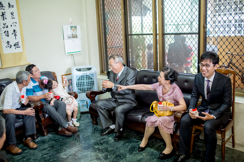 2婚攝尹林,婚攝阿斌師,婚禮紀錄,北部婚攝,中部婚攝,南部婚攝,台北婚攝,台北婚禮紀錄,台中婚攝,台中婚禮紀錄,台南婚攝,台南婚禮紀錄,高雄婚攝,高雄婚禮紀錄,台東婚攝,雲林婚攝,虎尾婚攝,優質婚攝,口碑婚攝,結婚,訂婚,教堂婚禮,教會婚禮,海外婚禮,weddingday,非常婚禮, 板原日式料理,板原,訂婚,午宴,浪漫進場,開心大合照015-09-13-10h31m51.jpg 20婚攝尹林,婚攝阿斌師,婚禮紀錄,北部婚攝,中部婚攝,南部婚攝,台北婚攝,台北婚禮紀錄,台中婚攝,台中婚禮紀錄,台南婚攝,台南婚禮紀錄,高雄婚攝,高雄婚禮紀錄,台東婚攝,雲林婚攝,虎尾婚攝,優質婚攝,口碑婚攝,結婚,訂婚,教堂婚禮,教會婚禮,海外婚禮,weddingday,非常婚禮, 板原日式料理,板原,訂婚,午宴,浪漫進場,開心大合照15-09-13-10h31m51.jpg