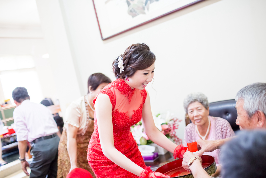 20婚攝尹林,婚攝阿斌師,婚禮紀錄,北部婚攝,中部婚攝,南部婚攝,台北婚攝,台北婚禮紀錄,台中婚攝,台中婚禮紀錄,台南婚攝,台南婚禮紀錄,高雄婚攝,高雄婚禮紀錄,台東婚攝,雲林婚攝,虎尾婚攝,優質婚攝,口碑婚攝,結婚,訂婚,教堂婚禮,教會婚禮,海外婚禮,weddingday,非常婚禮, 板原日式料理,板原,訂婚,午宴,浪漫進場,開心大合照15-09-13-10h32m40.jpg 20婚攝尹林,婚攝阿斌師,婚禮紀錄,北部婚攝,中部婚攝,南部婚攝,台北婚攝,台北婚禮紀錄,台中婚攝,台中婚禮紀錄,台南婚攝,台南婚禮紀錄,高雄婚攝,高雄婚禮紀錄,台東婚攝,雲林婚攝,虎尾婚攝,優質婚攝,口碑婚攝,結婚,訂婚,教堂婚禮,教會婚禮,海外婚禮,weddingday,非常婚禮, 板原日式料理,板原,訂婚,午宴,浪漫進場,開心大合照15-09-13-10h32m40.jpg