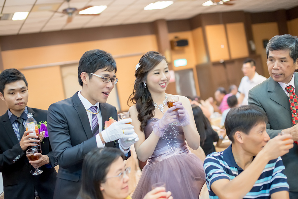 2婚攝尹林,婚攝阿斌師,婚禮紀錄,北部婚攝,中部婚攝,南部婚攝,台北婚攝,台北婚禮紀錄,台中婚攝,台中婚禮紀錄,台南婚攝,台南婚禮紀錄,高雄婚攝,高雄婚禮紀錄,台東婚攝,雲林婚攝,虎尾婚攝,優質婚攝,口碑婚攝,結婚,訂婚,教堂婚禮,教會婚禮,海外婚禮,weddingday,非常婚禮, 板原日式料理,板原,訂婚,午宴,浪漫進場,開心大合照015-09-13-13h45m20.jpg 2婚攝尹林,婚攝阿斌師,婚禮紀錄,北部婚攝,中部婚攝,南部婚攝,台北婚攝,台北婚禮紀錄,台中婚攝,台中婚禮紀錄,台南婚攝,台南婚禮紀錄,高雄婚攝,高雄婚禮紀錄,台東婚攝,雲林婚攝,虎尾婚攝,優質婚攝,口碑婚攝,結婚,訂婚,教堂婚禮,教會婚禮,海外婚禮,weddingday,非常婚禮, 板原日式料理,板原,訂婚,午宴,浪漫進場,開心大合照015-09-13-13h45m20.jpg