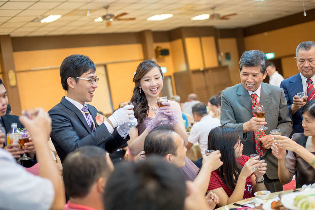 2婚攝尹林,婚攝阿斌師,婚禮紀錄,北部婚攝,中部婚攝,南部婚攝,台北婚攝,台北婚禮紀錄,台中婚攝,台中婚禮紀錄,台南婚攝,台南婚禮紀錄,高雄婚攝,高雄婚禮紀錄,台東婚攝,雲林婚攝,虎尾婚攝,優質婚攝,口碑婚攝,結婚,訂婚,教堂婚禮,教會婚禮,海外婚禮,weddingday,非常婚禮, 板原日式料理,板原,訂婚,午宴,浪漫進場,開心大合照015-09-13-13h46m05.jpg 2婚攝尹林,婚攝阿斌師,婚禮紀錄,北部婚攝,中部婚攝,南部婚攝,台北婚攝,台北婚禮紀錄,台中婚攝,台中婚禮紀錄,台南婚攝,台南婚禮紀錄,高雄婚攝,高雄婚禮紀錄,台東婚攝,雲林婚攝,虎尾婚攝,優質婚攝,口碑婚攝,結婚,訂婚,教堂婚禮,教會婚禮,海外婚禮,weddingday,非常婚禮, 板原日式料理,板原,訂婚,午宴,浪漫進場,開心大合照015-09-13-13h46m05.jpg