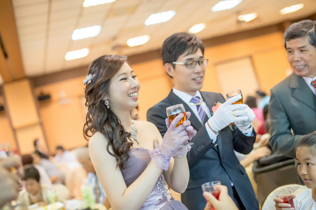 20婚攝尹林,婚攝阿斌師,婚禮紀錄,北部婚攝,中部婚攝,南部婚攝,台北婚攝,台北婚禮紀錄,台中婚攝,台中婚禮紀錄,台南婚攝,台南婚禮紀錄,高雄婚攝,高雄婚禮紀錄,台東婚攝,雲林婚攝,虎尾婚攝,優質婚攝,口碑婚攝,結婚,訂婚,教堂婚禮,教會婚禮,海外婚禮,weddingday,非常婚禮, 板原日式料理,板原,訂婚,午宴,浪漫進場,開心大合照15-09-13-13h47m42.jpg 2婚攝尹林,婚攝阿斌師,婚禮紀錄,北部婚攝,中部婚攝,南部婚攝,台北婚攝,台北婚禮紀錄,台中婚攝,台中婚禮紀錄,台南婚攝,台南婚禮紀錄,高雄婚攝,高雄婚禮紀錄,台東婚攝,雲林婚攝,虎尾婚攝,優質婚攝,口碑婚攝,結婚,訂婚,教堂婚禮,教會婚禮,海外婚禮,weddingday,非常婚禮, 板原日式料理,板原,訂婚,午宴,浪漫進場,開心大合照015-09-13-13h47m42.jpg