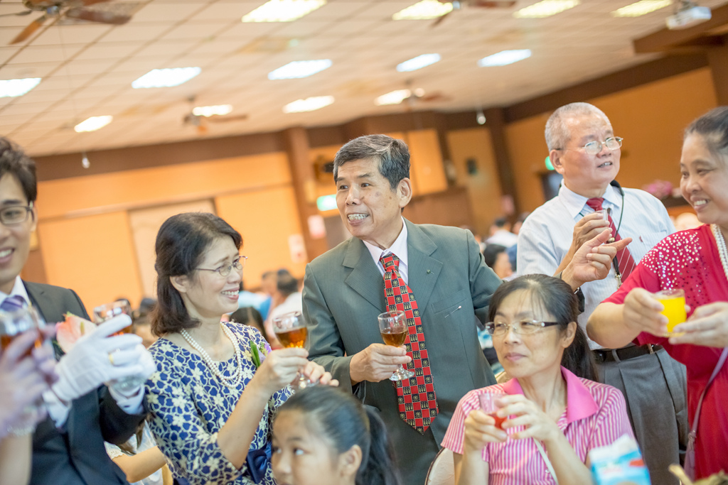 婚攝尹林,婚攝阿斌師,婚禮紀錄,北部婚攝,中部婚攝,南部婚攝,台北婚攝,台北婚禮紀錄,台中婚攝,台中婚禮紀錄,台南婚攝,台南婚禮紀錄,高雄婚攝,高雄婚禮紀錄,台東婚攝,雲林婚攝,虎尾婚攝,優質婚攝,口碑婚攝,結婚,訂婚,教堂婚禮,教會婚禮,海外婚禮,weddingday,非常婚禮, 板原日式料理,板原,訂婚,午宴,浪漫進場,開心大合照2015-09-13-13h47m46.jpg 2婚攝尹林,婚攝阿斌師,婚禮紀錄,北部婚攝,中部婚攝,南部婚攝,台北婚攝,台北婚禮紀錄,台中婚攝,台中婚禮紀錄,台南婚攝,台南婚禮紀錄,高雄婚攝,高雄婚禮紀錄,台東婚攝,雲林婚攝,虎尾婚攝,優質婚攝,口碑婚攝,結婚,訂婚,教堂婚禮,教會婚禮,海外婚禮,weddingday,非常婚禮, 板原日式料理,板原,訂婚,午宴,浪漫進場,開心大合照015-09-13-13h47m46.jpg