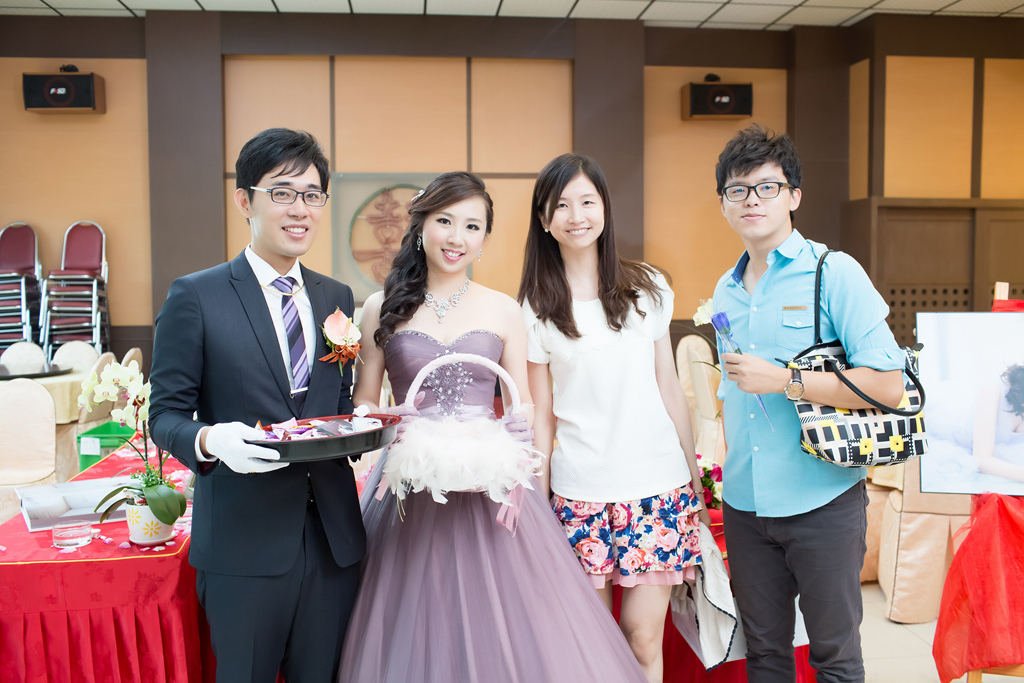 婚攝尹林,婚攝阿斌師,婚禮紀錄,北部婚攝,中部婚攝,南部婚攝,台北婚攝,台北婚禮紀錄,台中婚攝,台中婚禮紀錄,台南婚攝,台南婚禮紀錄,高雄婚攝,高雄婚禮紀錄,台東婚攝,雲林婚攝,虎尾婚攝,優質婚攝,口碑婚攝,結婚,訂婚,教堂婚禮,教會婚禮,海外婚禮,weddingday,非常婚禮, 板原日式料理,板原,訂婚,午宴,浪漫進場,開心大合照2015-09-13-14h15m11.jpg 2婚攝尹林,婚攝阿斌師,婚禮紀錄,北部婚攝,中部婚攝,南部婚攝,台北婚攝,台北婚禮紀錄,台中婚攝,台中婚禮紀錄,台南婚攝,台南婚禮紀錄,高雄婚攝,高雄婚禮紀錄,台東婚攝,雲林婚攝,虎尾婚攝,優質婚攝,口碑婚攝,結婚,訂婚,教堂婚禮,教會婚禮,海外婚禮,weddingday,非常婚禮, 板原日式料理,板原,訂婚,午宴,浪漫進場,開心大合照015-09-13-14h15m11.jpg