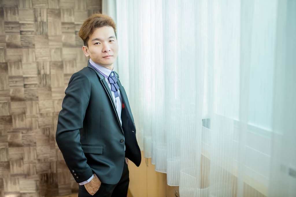 2015-10-04-06h57m03.jpg 2015-10-04-06h57m03.jpg