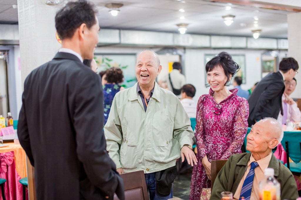 婚攝尹林,婚攝阿斌師,婚禮紀錄,北部婚攝,中部婚攝,南部婚攝,台北婚攝,台北婚禮紀錄,台中婚攝,台中婚禮紀錄,台南婚攝,台南婚禮紀錄,高雄婚攝,高雄婚禮紀錄,優質婚攝,口碑婚攝,結婚,訂婚,教堂婚禮,教會婚禮,海外婚禮,weddingday, 嘉義婚攝,嘉義布袋,布袋英賓,英賓海產,歸寧午宴 2015-10-11-11h56m21.jpg 攝尹林,婚攝阿斌師,婚禮紀錄,北部婚攝,中部婚攝,南部婚攝,台北婚攝,台北婚禮紀錄,台中婚攝,台中婚禮紀錄,台南婚攝,台南婚禮紀錄,高雄婚攝,高雄婚禮紀錄,優質婚攝,口碑婚攝,結婚,訂婚,教堂婚禮,教會婚禮,海外婚禮,weddingday, 嘉義婚攝,嘉義布袋,布袋英賓,英賓海產,歸寧午宴2015-10-11-11h56m21.jpg