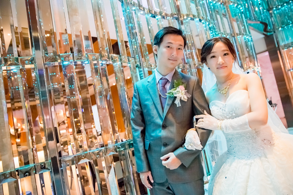 【 高雄婚攝 | 翰品酒店 】玉龍 曉宜 婚禮紀錄 By 阿斌師,高雄婚攝,高雄婚禮紀錄,婚攝尹林婚禮,婚攝阿斌師,婚禮紀錄,婚禮錄影,南部婚攝,優質婚攝,口碑婚攝,結婚,迎娶,高雄翰品酒店,晚宴2015-11-01-16h58m59.jpg 【 高雄婚攝 | 翰品酒店 】玉龍 曉宜 婚禮紀錄 By 阿斌師,高雄婚攝,高雄婚禮紀錄,婚攝尹林婚禮,婚攝阿斌師,婚禮紀錄,婚禮錄影,南部婚攝,優質婚攝,口碑婚攝,結婚,迎娶,高雄翰品酒店,晚宴2015-11-01-16h58m59.jpg