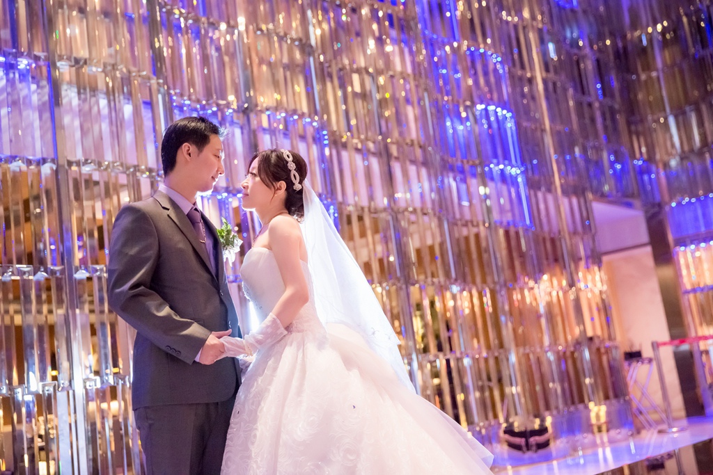 【 高雄婚攝 | 翰品酒店 】玉龍 曉宜 婚禮紀錄 By 阿斌師,高雄婚攝,高雄婚禮紀錄,婚攝尹林婚禮,婚攝阿斌師,婚禮紀錄,婚禮錄影,南部婚攝,優質婚攝,口碑婚攝,結婚,迎娶,高雄翰品酒店,晚宴2015-11-01-17h01m49.jpg 【 高雄婚攝 | 翰品酒店 】玉龍 曉宜 婚禮紀錄 By 阿斌師,高雄婚攝,高雄婚禮紀錄,婚攝尹林婚禮,婚攝阿斌師,婚禮紀錄,婚禮錄影,南部婚攝,優質婚攝,口碑婚攝,結婚,迎娶,高雄翰品酒店,晚宴2015-11-01-17h01m49.jpg