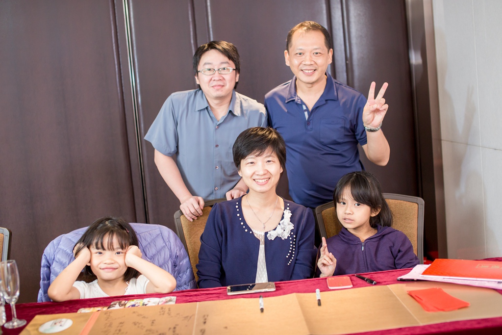 2015-11-01-18h36m20.jpg 2015-11-01-18h36m20.jpg