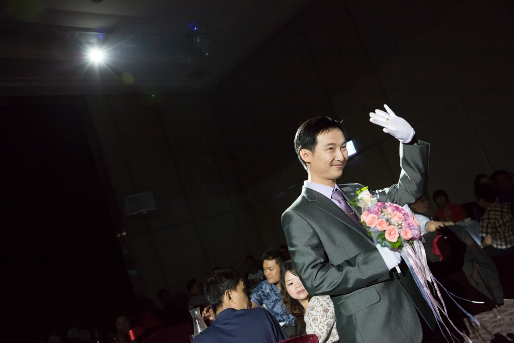 2015-11-01-19h04m19.jpg 2015-11-01-19h04m19.jpg