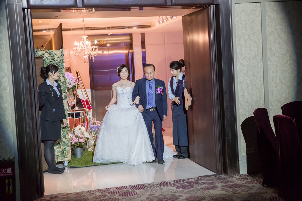 2015-11-01-19h04m36.jpg 2015-11-01-19h04m36.jpg