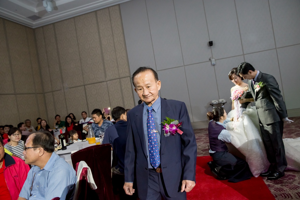 2015-11-01-19h07m11.jpg 2015-11-01-19h07m11.jpg