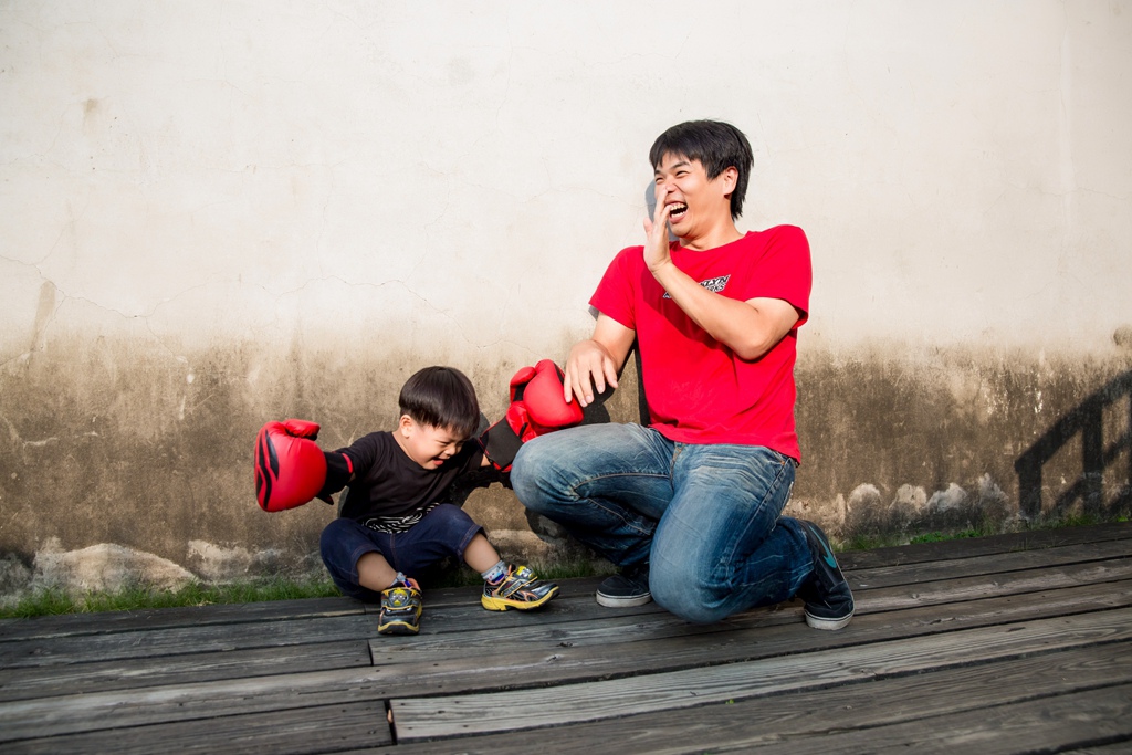 尹林全家福拍攝,阿斌師,台南全家福攝影,台南全家福,高雄全家福攝影,南部全家福攝影,高雄兒童攝影, 屏東兒童攝影,屏東兒童寫真, 嘉義全家福攝影,嘉義全家福拍寶寶,滿月拍,抓周,拍小孩,寶寶童話,全家福,到府拍攝,幸福時光,台南安平蚵灰窯,夕張所,紅樹林河堤2015-11-16-15h21m52.jpg 尹林全家福拍攝,阿斌師,台南全家福攝影,台南全家福,高雄全家福攝影,南部全家福攝影,高雄兒童攝影, 屏東兒童攝影,屏東兒童寫真, 嘉義全家福攝影,嘉義全家福拍寶寶,滿月拍,抓周,拍小孩,寶寶童話,全家福,到府拍攝,幸福時光,台南安平蚵灰窯,夕張所,紅樹林河堤2015-11-16-15h21m52.jpg