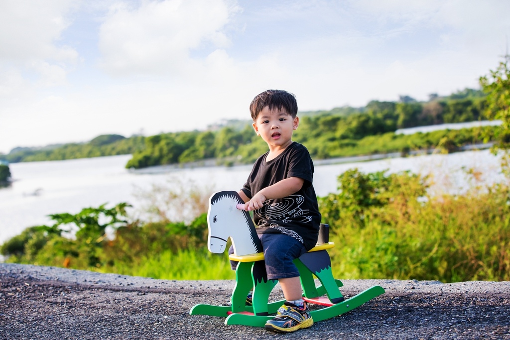 尹林全家福拍攝,阿斌師,台南全家福攝影,台南全家福,高雄全家福攝影,南部全家福攝影,高雄兒童攝影, 屏東兒童攝影,屏東兒童寫真, 嘉義全家福攝影,嘉義全家福拍寶寶,滿月拍,抓周,拍小孩,寶寶童話,全家福,到府拍攝,幸福時光,台南安平蚵灰窯,夕張所,紅樹林河堤2015-11-16-15h53m32.jpg 尹林全家福拍攝,阿斌師,台南全家福攝影,台南全家福,高雄全家福攝影,南部全家福攝影,高雄兒童攝影, 屏東兒童攝影,屏東兒童寫真, 嘉義全家福攝影,嘉義全家福拍寶寶,滿月拍,抓周,拍小孩,寶寶童話,全家福,到府拍攝,幸福時光,台南安平蚵灰窯,夕張所,紅樹林河堤2015-11-16-15h53m32.jpg