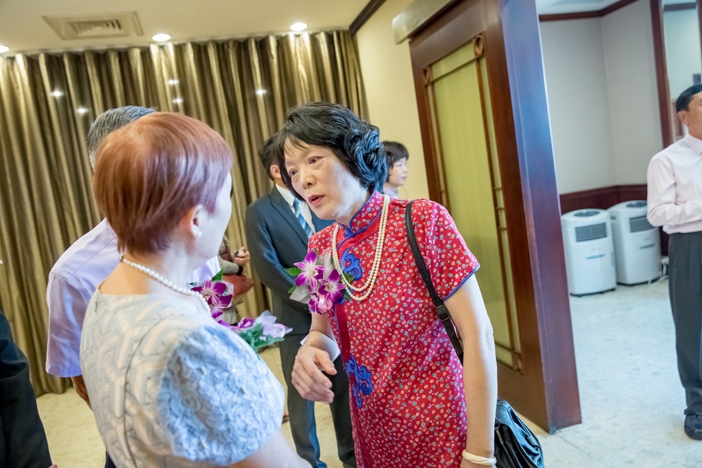 高雄婚攝 | 高雄寒軒飯店】 偉銘 佳霖 婚禮紀錄 婚攝 By 阿斌師,高雄婚攝,高雄婚禮紀錄,婚攝尹林婚禮,婚攝阿斌師,婚禮紀錄,婚禮錄影,南部婚攝,優質婚攝,口碑婚攝,結婚,迎娶, 高雄寒軒飯店,午宴2015-11-15-11h38m54.jpg 【高雄婚攝 | 高雄寒軒飯店】 偉銘 佳霖 婚禮紀錄 婚攝 By 阿斌師,高雄婚攝,高雄婚禮紀錄,婚攝尹林婚禮,婚攝阿斌師,婚禮紀錄,婚禮錄影,南部婚攝,優質婚攝,口碑婚攝,結婚,迎娶, 高雄寒軒飯店,午宴,2015-11-15-11h38m54.jpg