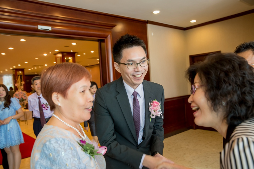 高雄婚攝 | 高雄寒軒飯店】 偉銘 佳霖 婚禮紀錄 婚攝 By 阿斌師,高雄婚攝,高雄婚禮紀錄,婚攝尹林婚禮,婚攝阿斌師,婚禮紀錄,婚禮錄影,南部婚攝,優質婚攝,口碑婚攝,結婚,迎娶, 高雄寒軒飯店,午宴2015-11-15-11h52m36.jpg 高雄婚攝 | 高雄寒軒飯店】 偉銘 佳霖 婚禮紀錄 婚攝 By 阿斌師,高雄婚攝,高雄婚禮紀錄,婚攝尹林婚禮,婚攝阿斌師,婚禮紀錄,婚禮錄影,南部婚攝,優質婚攝,口碑婚攝,結婚,迎娶, 高雄寒軒飯店,午宴2015-11-15-11h52m36.jpg