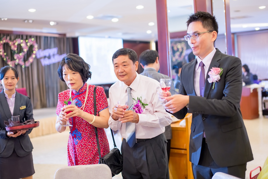 2015-11-15-13h51m04.jpg 2015-11-15-13h51m04.jpg