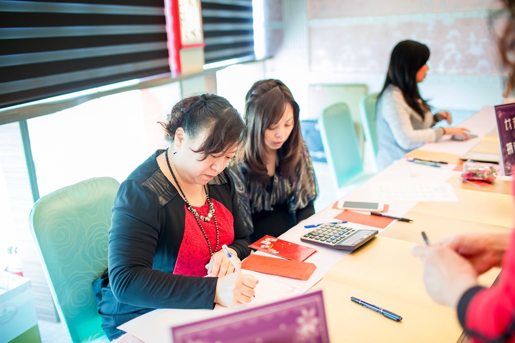 2015-12-05-11h05m35.jpg 2015-12-05-11h05m35.jpg