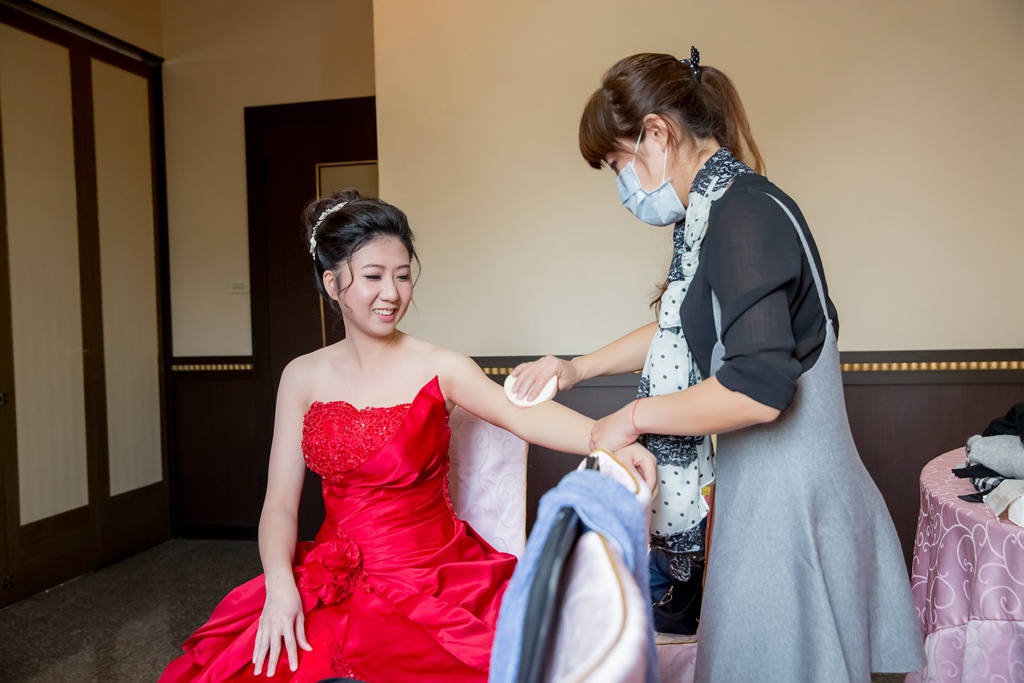 20婚攝尹林,婚攝阿斌師,婚禮紀錄,北部婚攝,中部婚攝,南部婚攝,台北婚攝,台北婚禮紀錄,台中婚攝,台中婚禮紀錄,台南婚攝,台南婚禮紀錄,高雄婚攝,高雄婚禮紀錄,台東婚攝,雲林婚攝,虎尾婚攝,優質婚攝,口碑婚攝,結婚,訂婚,教堂婚禮,教會婚禮,海外婚禮,weddingday,非常婚禮,岡山海口味, 岡山海口味海鮮餐廳,板原,訂婚,午宴,溫馨互動,類婚紗拍攝,類婚紗15-12-12-09h14m22.jpg 2015-12-12-09h14m22.jpg