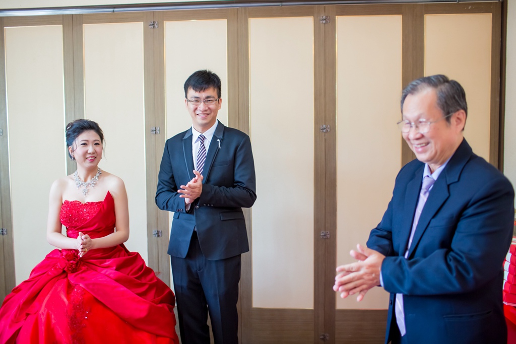 婚攝尹林,婚攝阿斌師,婚禮紀錄,北部婚攝,中部婚攝,南部婚攝,台北婚攝,台北婚禮紀錄,台中婚攝,台中婚禮紀錄,台南婚攝,台南婚禮紀錄,高雄婚攝,高雄婚禮紀錄,台東婚攝,雲林婚攝,虎尾婚攝,優質婚攝,口碑婚攝,結婚,訂婚,教堂婚禮,教會婚禮,海外婚禮,weddingday,非常婚禮,岡山海口味, 岡山海口味海鮮餐廳,板原,訂婚,午宴,溫馨互動,類婚紗拍攝,類婚紗2015-12-12-10h23m41.jpg 婚攝尹林,婚攝阿斌師,婚禮紀錄,北部婚攝,中部婚攝,南部婚攝,台北婚攝,台北婚禮紀錄,台中婚攝,台中婚禮紀錄,台南婚攝,台南婚禮紀錄,高雄婚攝,高雄婚禮紀錄,台東婚攝,雲林婚攝,虎尾婚攝,優質婚攝,口碑婚攝,結婚,訂婚,教堂婚禮,教會婚禮,海外婚禮,weddingday,非常婚禮,岡山海口味, 岡山海口味海鮮餐廳,板原,訂婚,午宴,溫馨互動,類婚紗拍攝,類婚紗2015-12-12-10h23m41.jpg